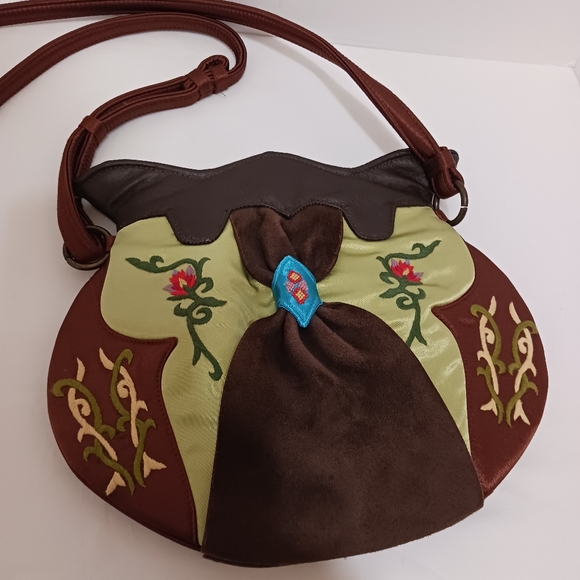 ✨️Oovoo Designs Crossing Borders Hand Embroidered Green/Brown Crossbody Bag - Picture 2 of 10